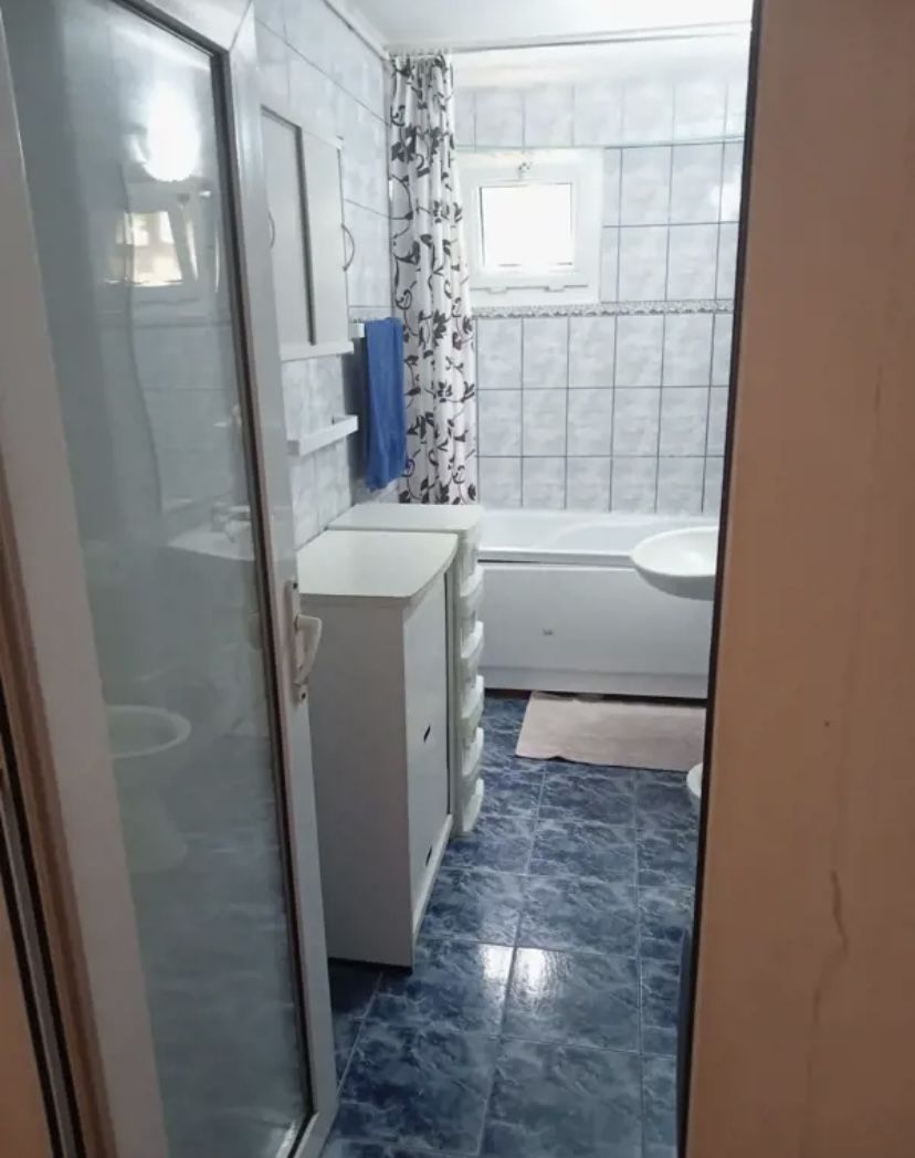 Apartament cu trei camere, Piata Sudului, 125.000€ negociabil - Poză 7