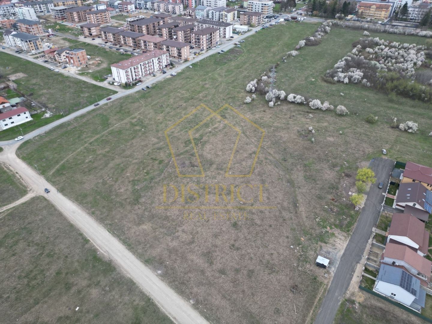 Parcele de teren pentru bloc P+3E+Er | Giroc - Poză 4
