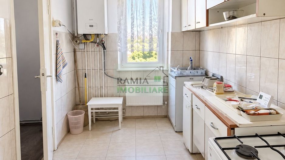 Apartament 3 camere, 67 mp, etaj 3/4 – Astra, zona Planete - Poză 4
