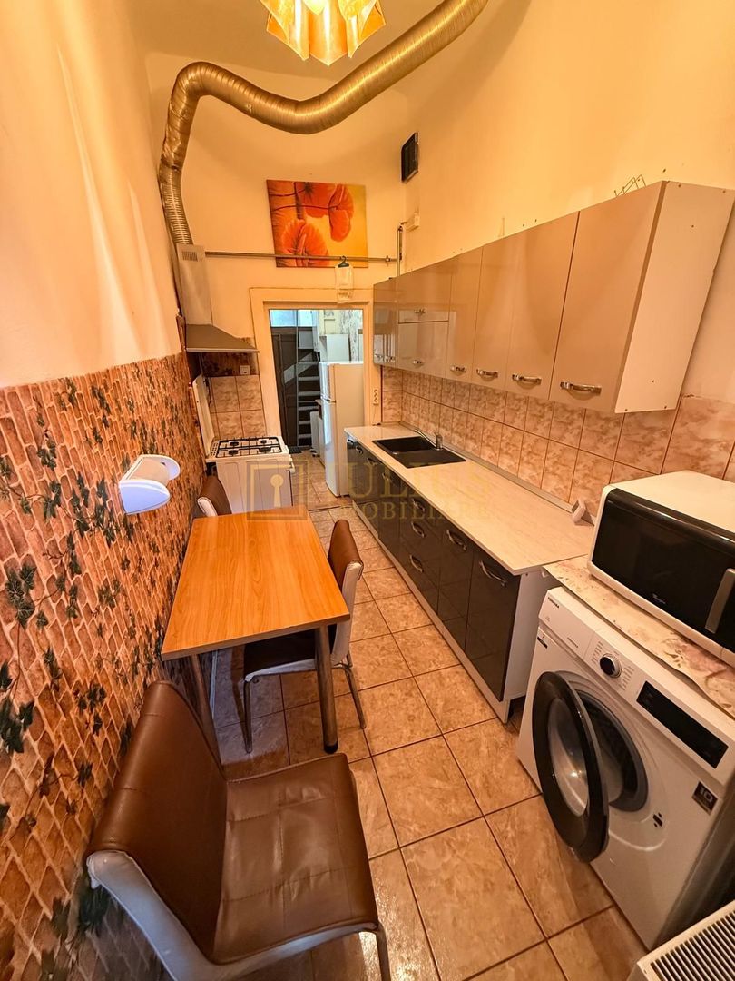 2 camere| Iosefin-vis a vis de Bega |zona superba| loc de parcare| curte comuna| - Poză 6