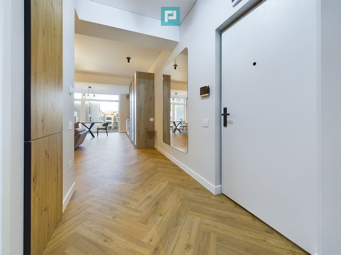 Apartament cu doua camere, Catted Family - Poză 11