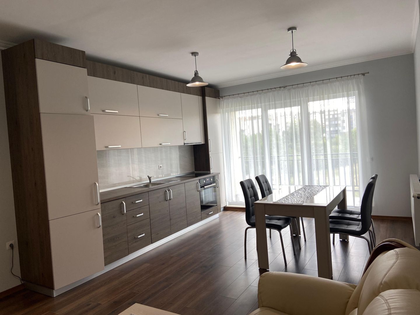 Apartament Nou la Cheie cu Parcare Subterana Europa - Poză 2