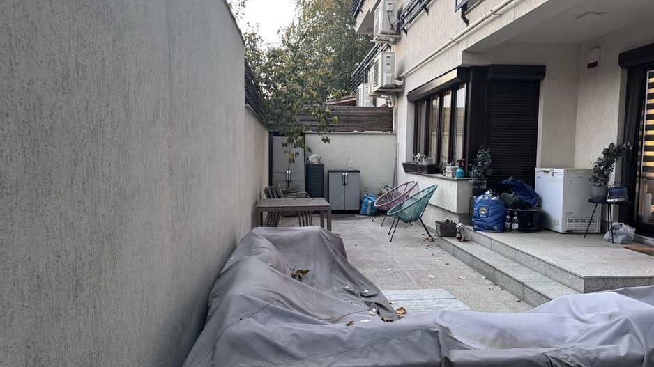 Apartament la cheie 3 camere 2bai curte proprie parcare subterana lift - Poză 2