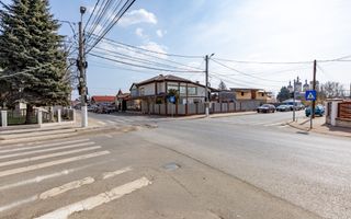 Clădire și teren de investiție, central Roman - Poză 69