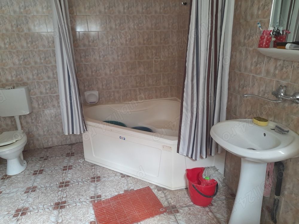 BRASADAS vinde casa cu 4 cam in zonă Closca - Poză 2