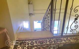 Casa spatiosa cu 5 camere, garaj si gradina, zona Gradiste - Poză 15