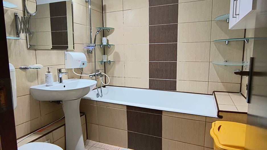 Apartament 3 camere- Calea Mosilor - Poză 6