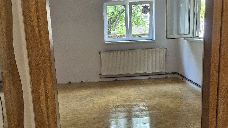 Apartament 2 camere la curte - Poză 6
