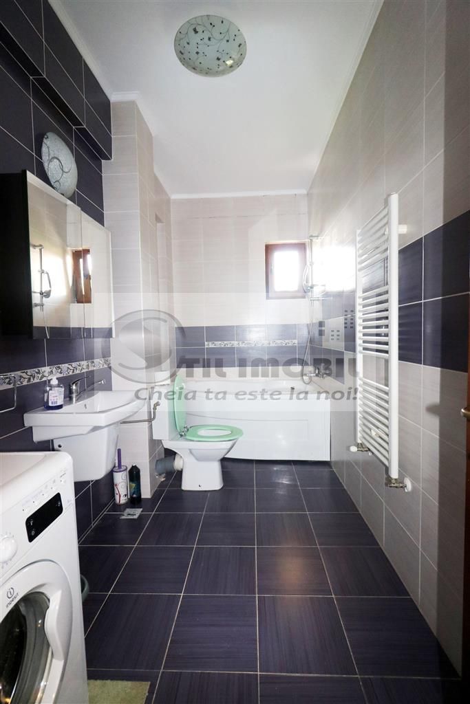 2 CAM NOU BILLA GARA UMF CUZA COPOU - Poză 5