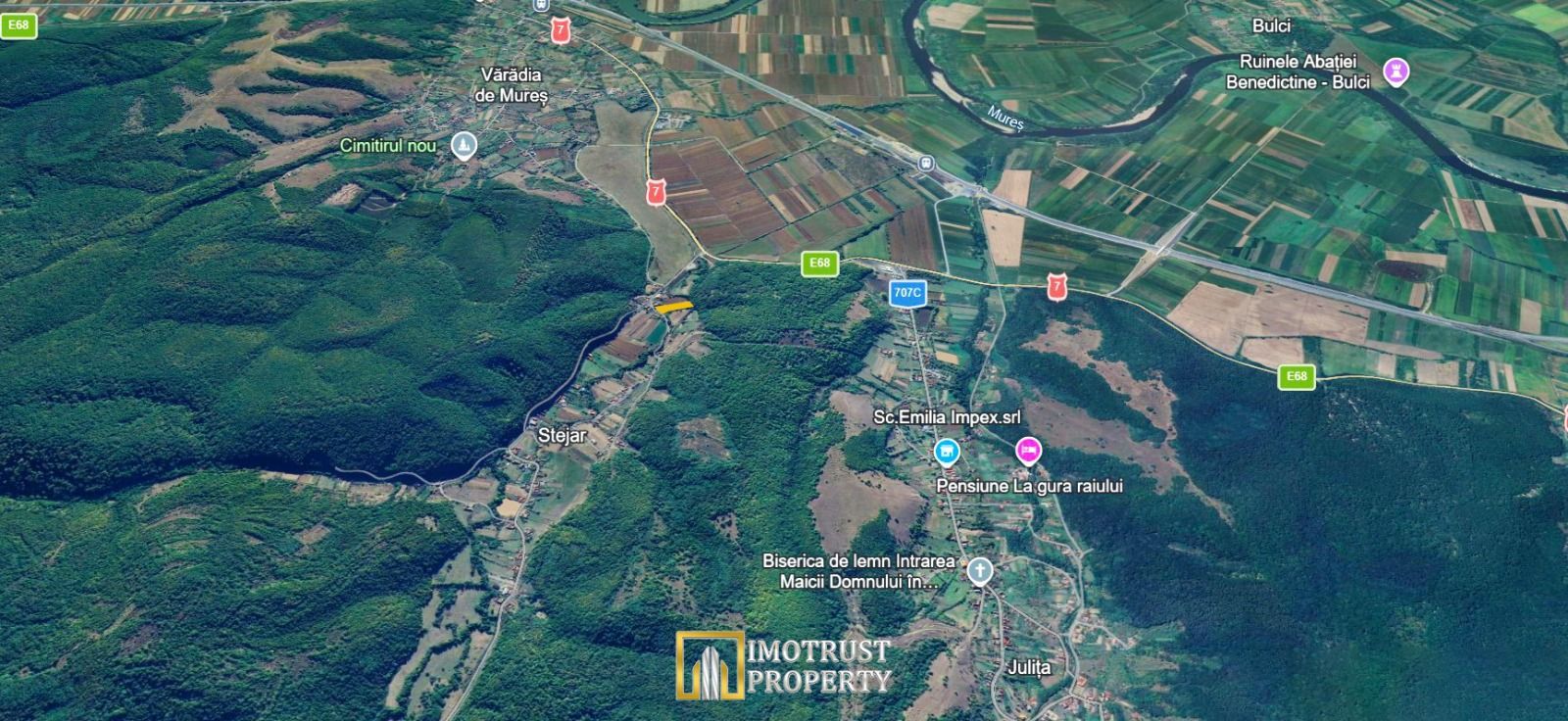 Teren cu acces la râu în Stejar – ideal pentru cabane sau retreat - Poză 9