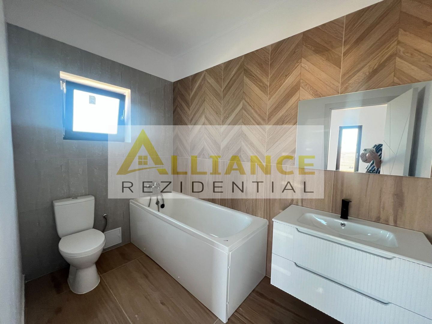 CASA PARTER-3 CAMERE- TEREN 375 M-500 M DE STV - Poză 13