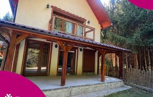REFUGIU DIN INIMA NATURII, CASĂ DE VÂNZARE, 144mp COMANDĂU/ COVASNA