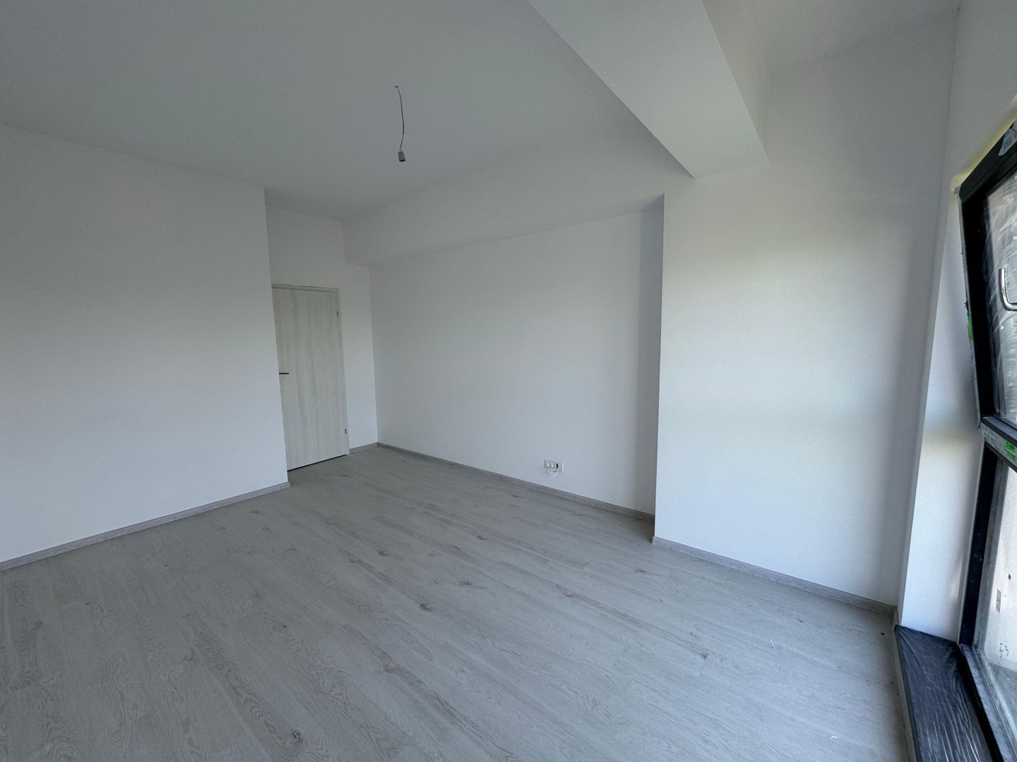 Apartament 2 camere Titan Nicolae Grigorescu Str Malva Bloc 2024 - Poză 10
