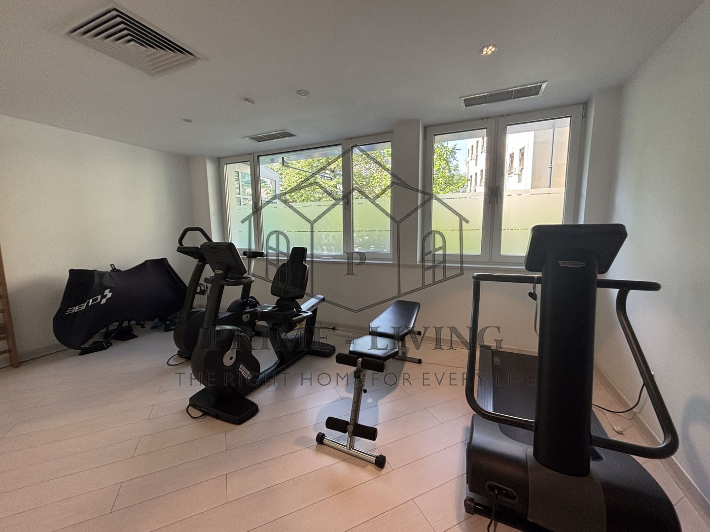 APARTAMENT DE LUX CU 4 CAMERE IN DOROBANTI CAPITALE - Poză 26