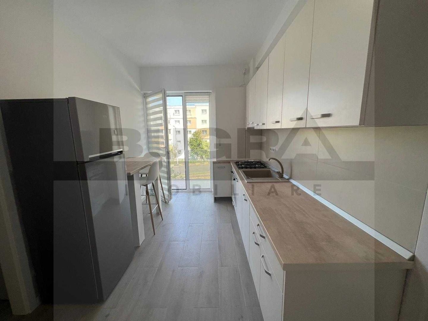 APartament de 3 camere modern, 53mp, parcare subterana, zona FSEGA - Poză 1