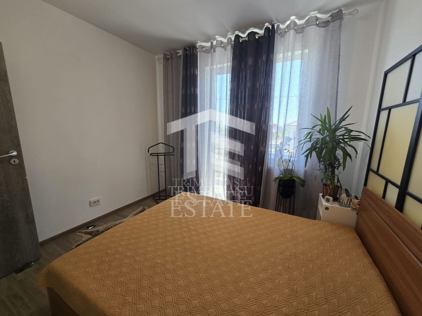 Mangalia - Vila tip duplex moderna. - Poză 19