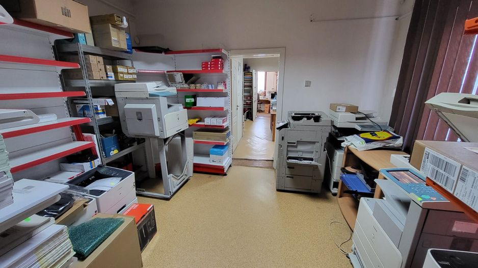 Central - Casa + Spatiu comercial stradal - Strada Predeal - Poză 19