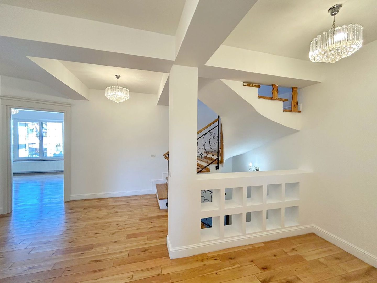 Villas for Rent I London Residence Pipera | 5 Bedrooms | Tennis Court - Poză 14