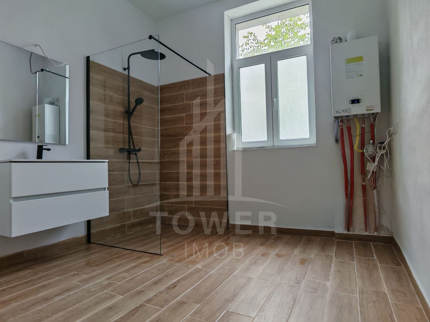 Apartament de vânzare la casă,  3 camere, plus camera Hobby,  central Sibiu. - Poză 7