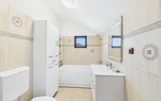 Vila individuala 5 cam I independenta energetic I vânzare in Berceni - Poză 18