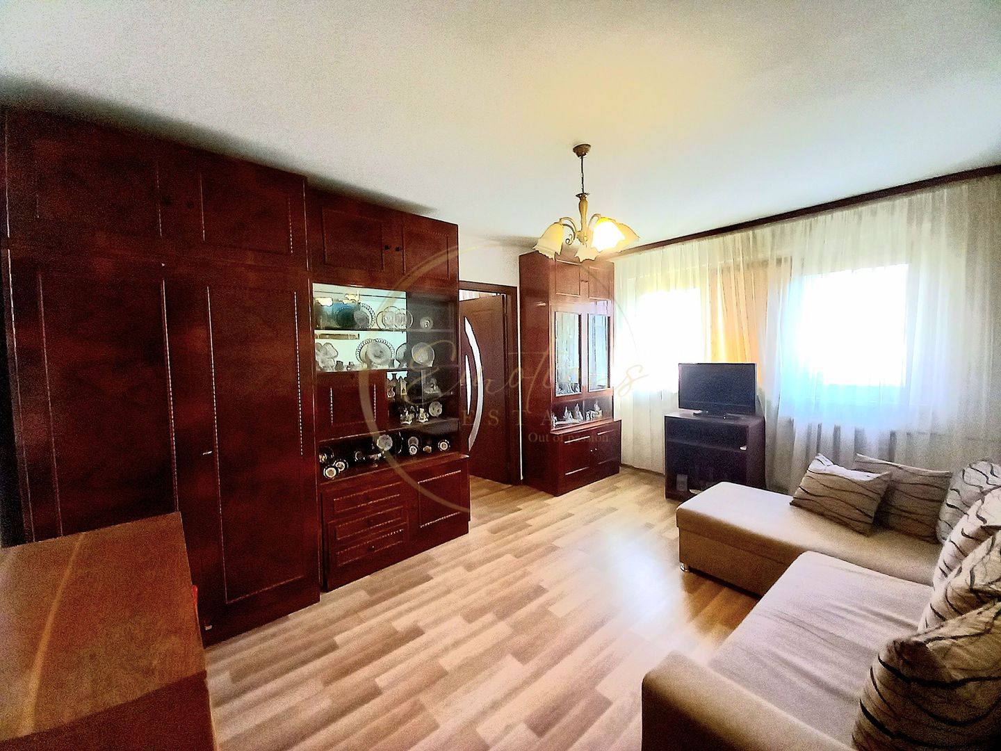 OCAZIE | Apartament 2 camere și balcon - Calea Martirilor | SUPER INVESTIȚIE - Poză 2