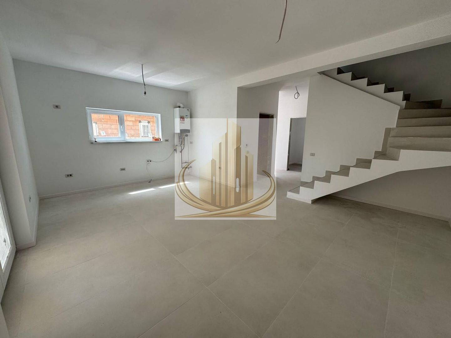 Duplex modern 4 camere, 95 mp utili, teren  300mp– C. Medveș, Urseni - Poză 4