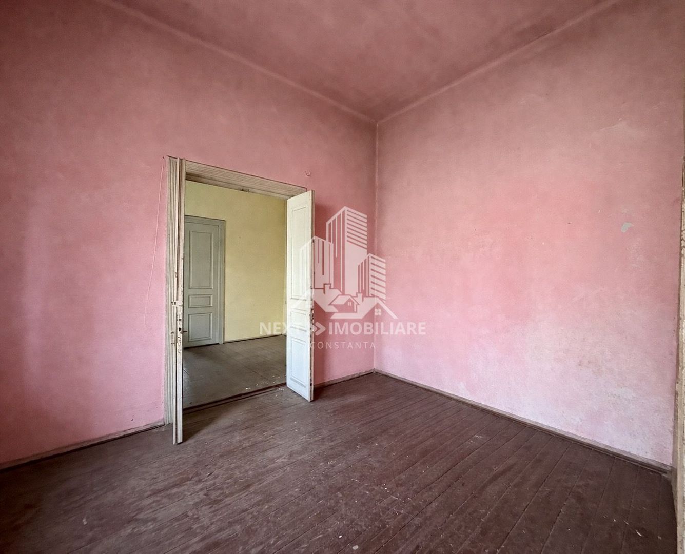 Casa de epoca renovabila in zona ICIL, Constanta - Poză 8