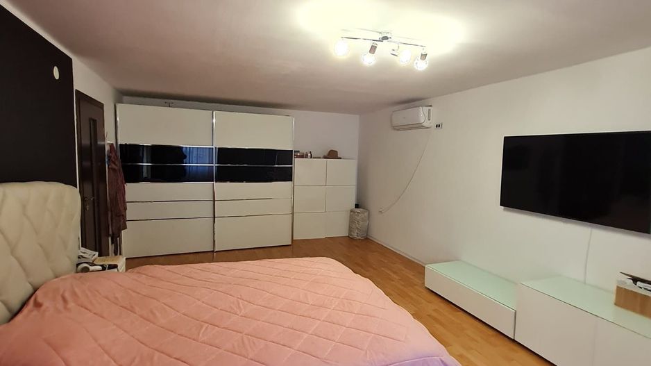 Casa ideală pentru investiție-spațiu comercial/birourii - Poză 12