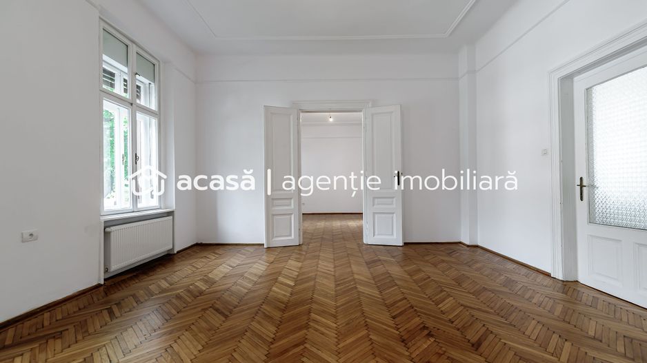 ÎNCHIRIAT Oportunitate Unică pentru Afacerea Ta în Centrul Orașului! - Poză 4