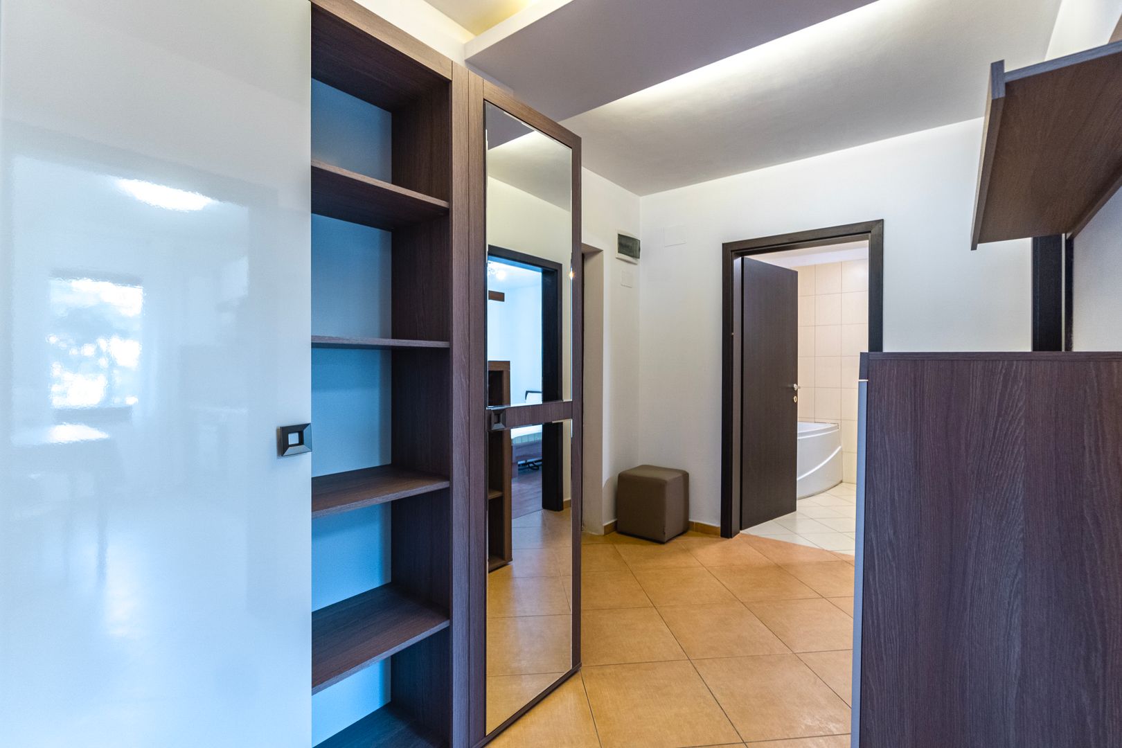 De închiriat apartament 2 camere| Str. Ioan Socec | Mobilat | - Poză 14