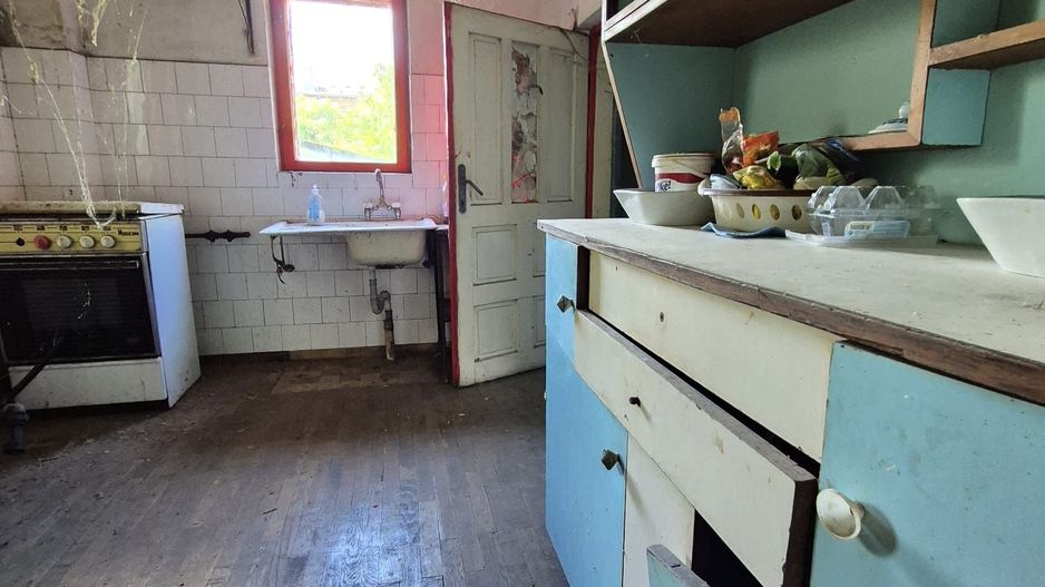 Spatiu comercial+Locuinta 664 mp construiti+anexa 16 mp si teren 845mp - Poză 18