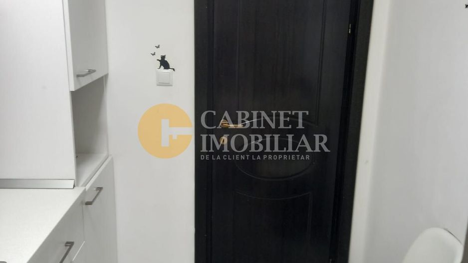 Apartament Cu 3 Camere Etaj 6 Zona Cug - Poză 7