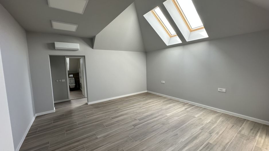 Casa pretabila birouri - Poză 38