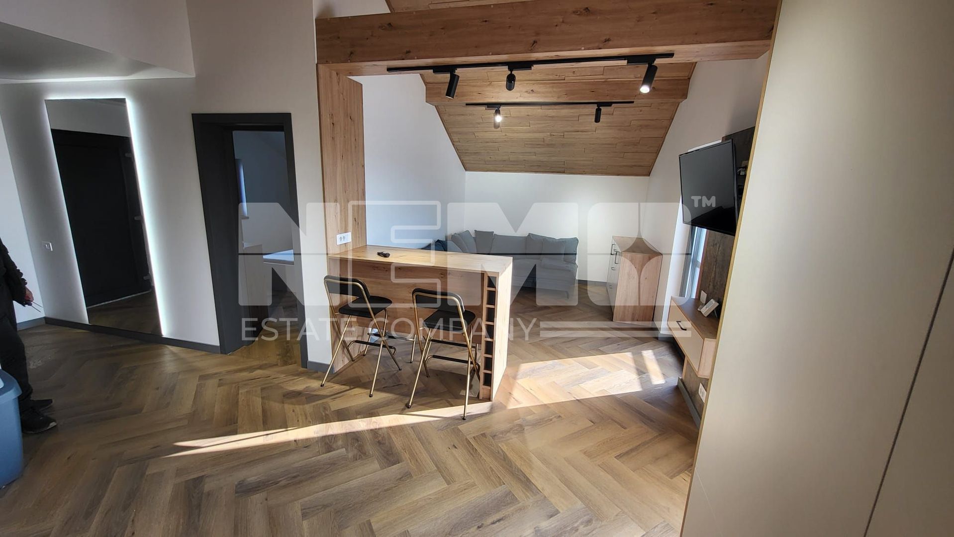 Inchiriez apartament 2 camere I Suceava I 450euro - Poză 1