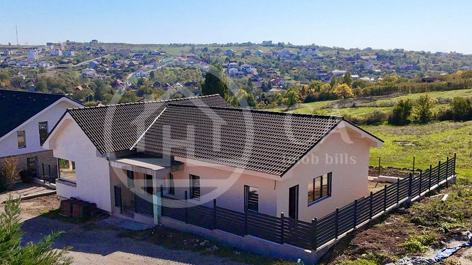 Casă de vânzare cu 4 camere în zona de Dealuri, Oradea - Poză 5