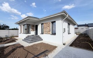 Casa Individuala - 4 camere - 2 bai - 402mp teren - Poză 2