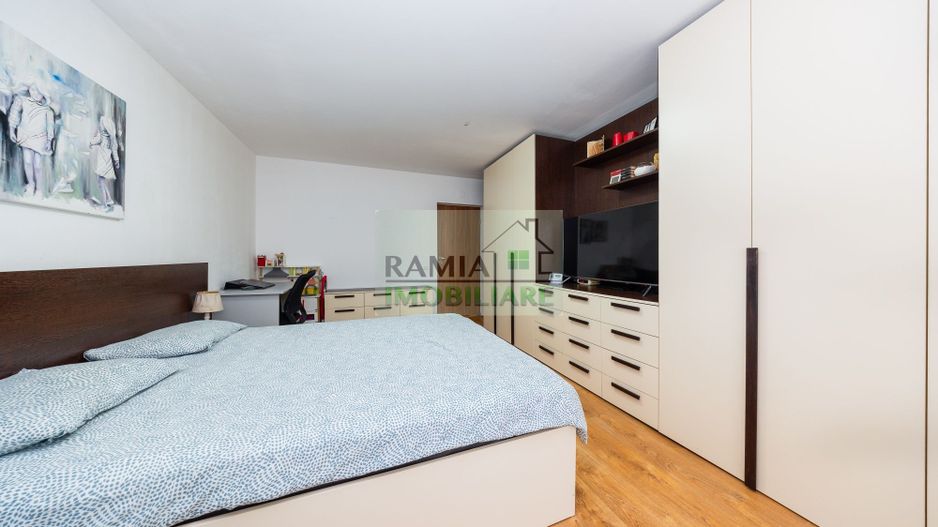 Apartament 2 camere, decomandat, renovat integral, 3/4, Astra– Planete - Poză 2
