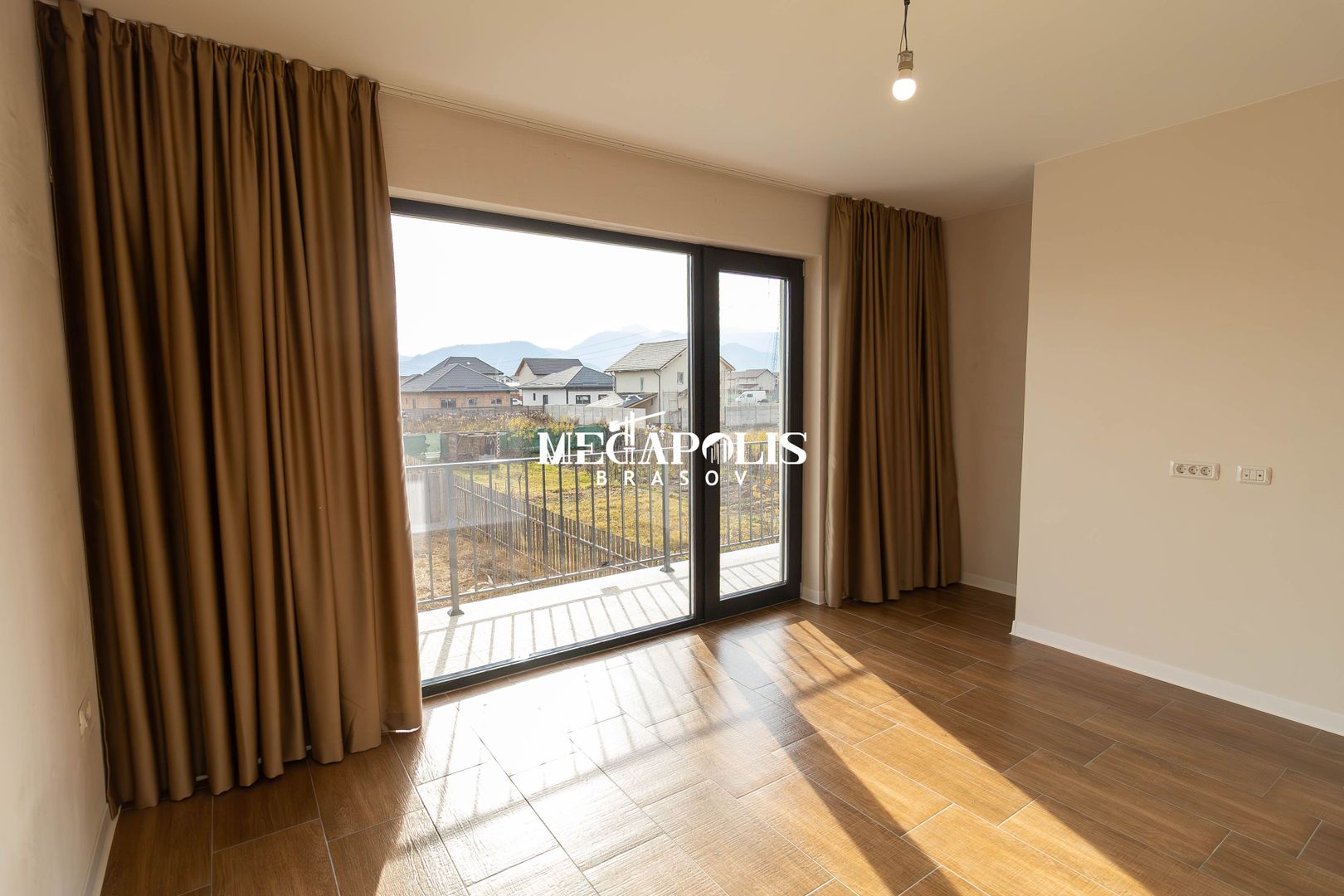 Duplex modern – 5 camere + garaj - Poză 10