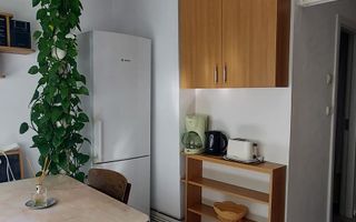 Parcul Trandafirilor, garsoniera in bloc de apartamente, loc parcare - Poză 6