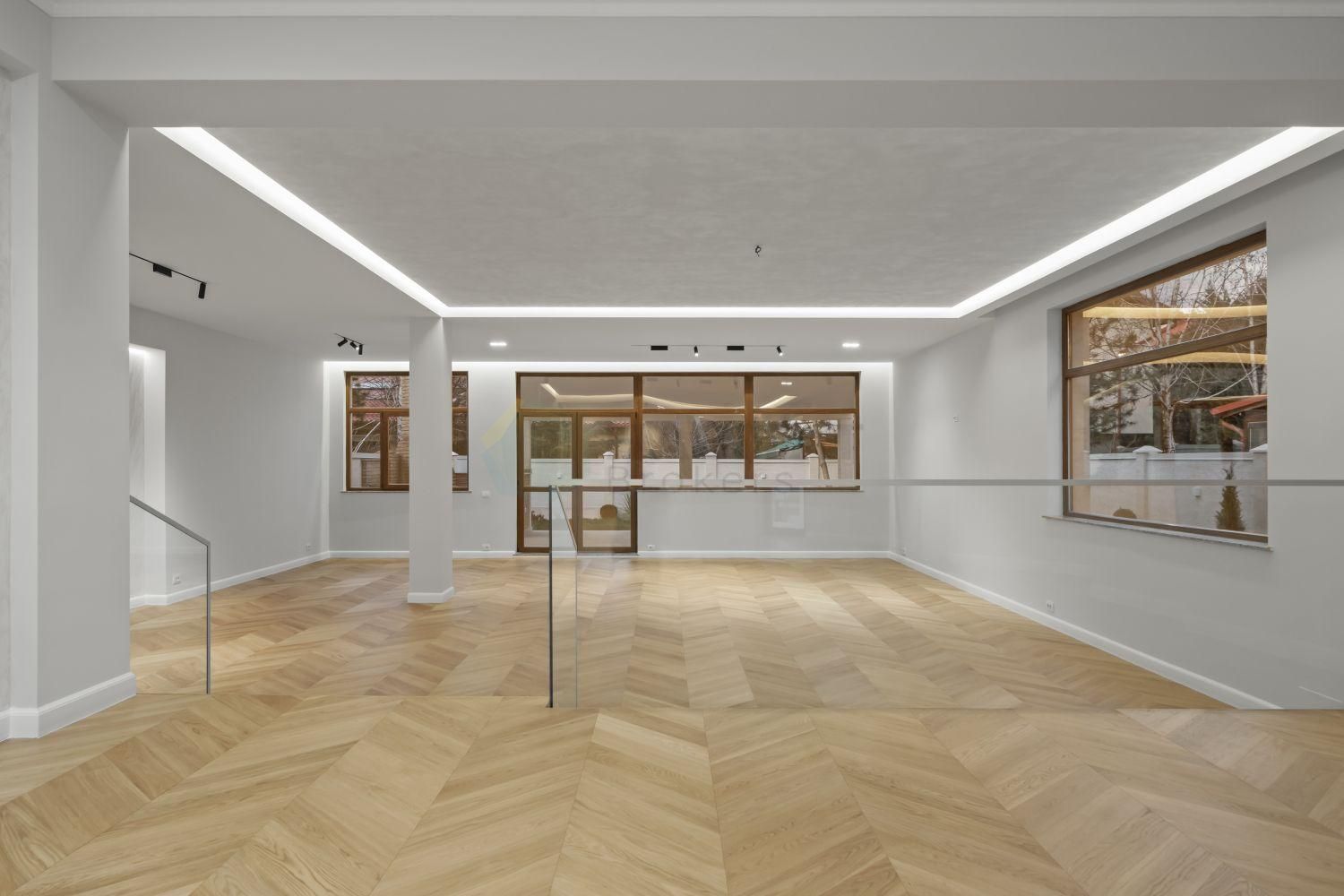 Vilă de lux  | Pipera – 7 camere, 5 băi, 4 terase | 1.500.000 EUR - Poză 12