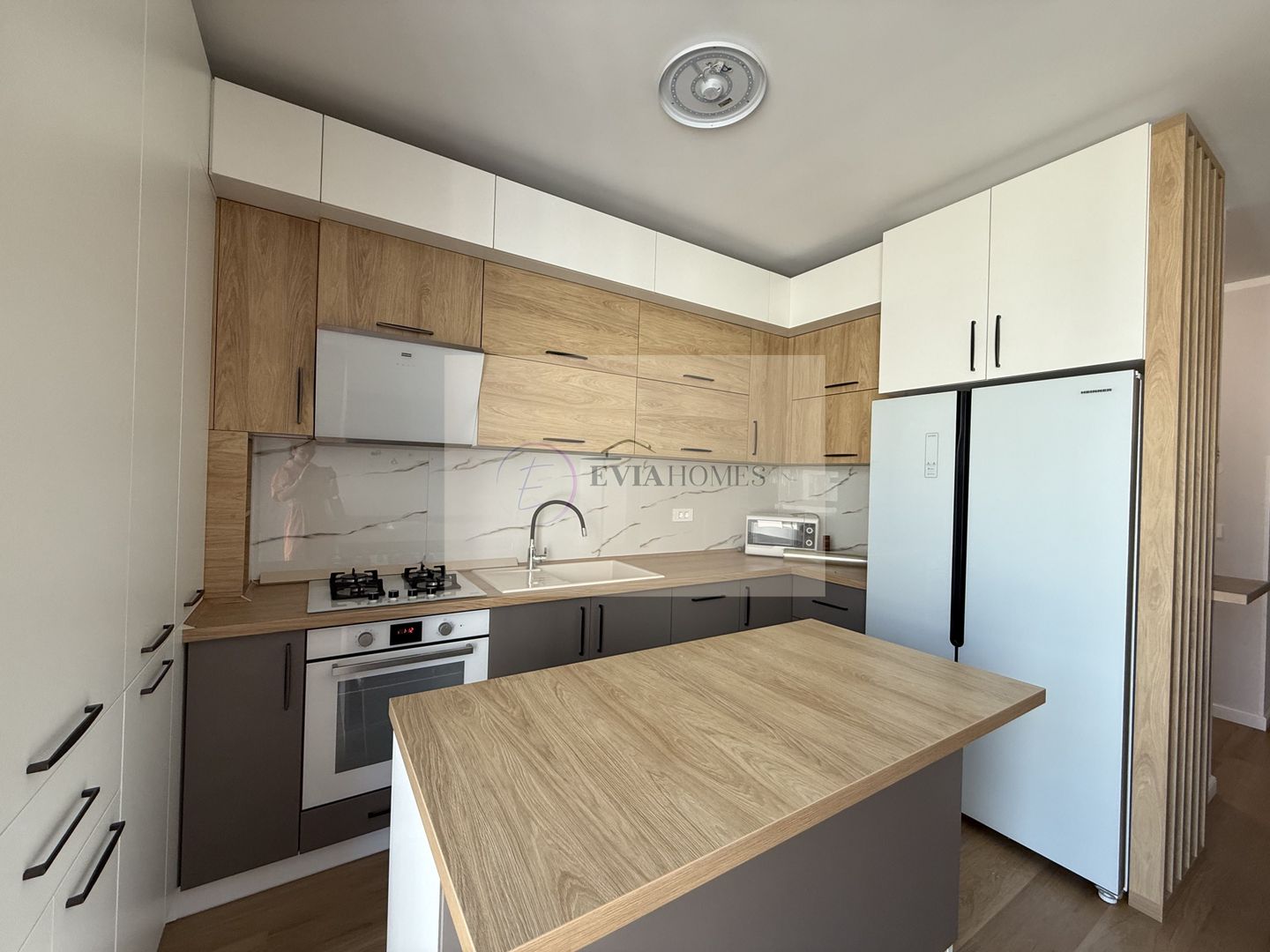 Apartament cu 3 camere / Complex Columna Residence / Zona Vivo - Poză 2