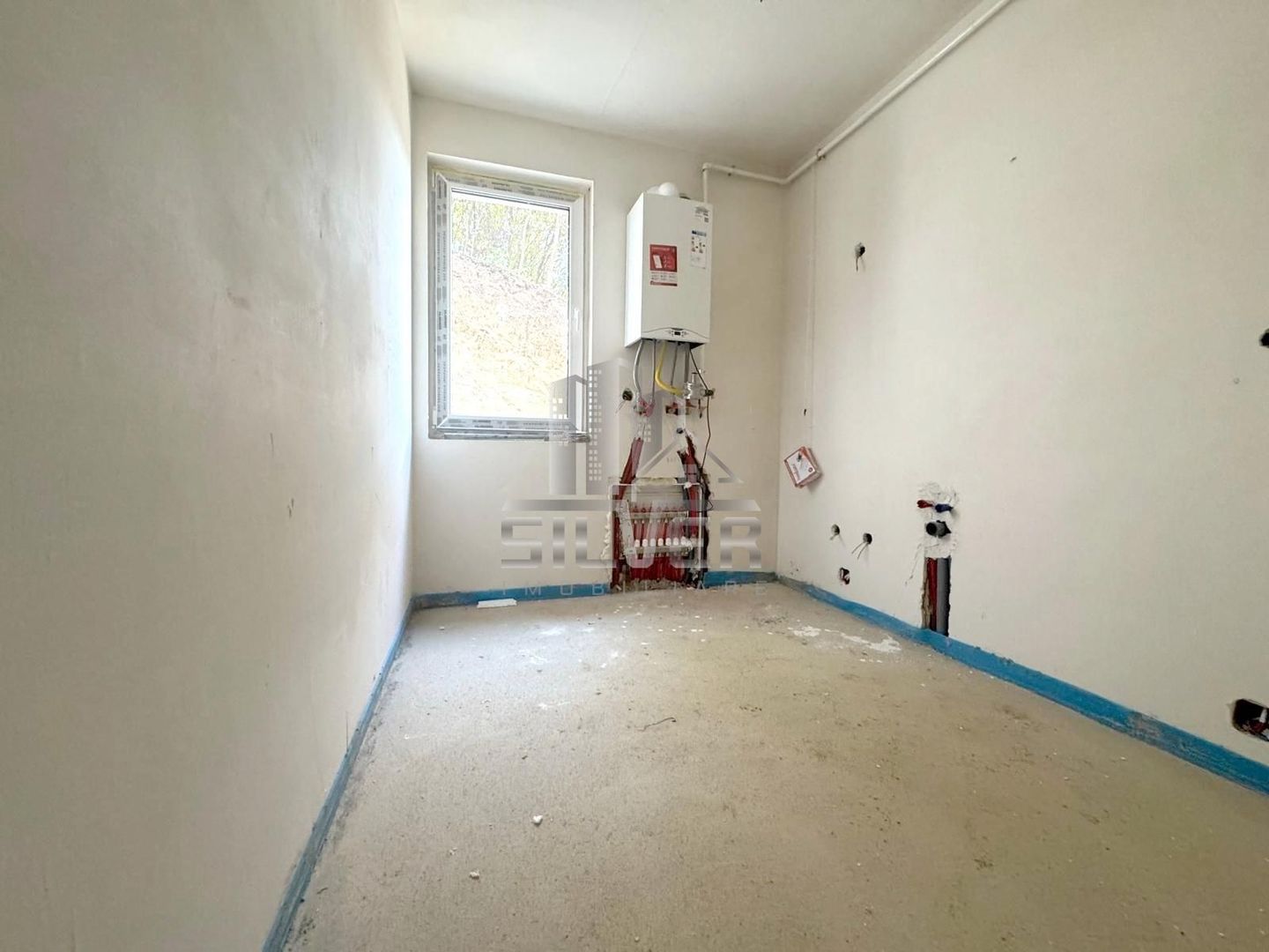 Apartament cu 3 camere dec.+TERASA de 60 mp. - Poză 10