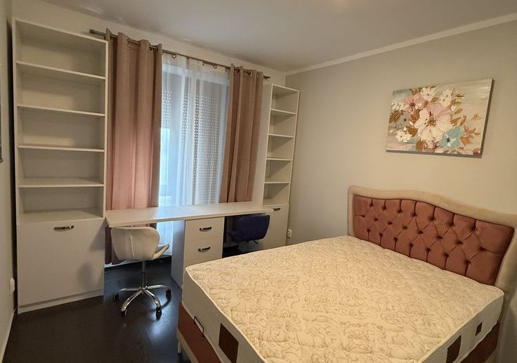 Apartament de Lux cu Vedere la Dunăre - 3 Camere, 105 mp - Poză 3