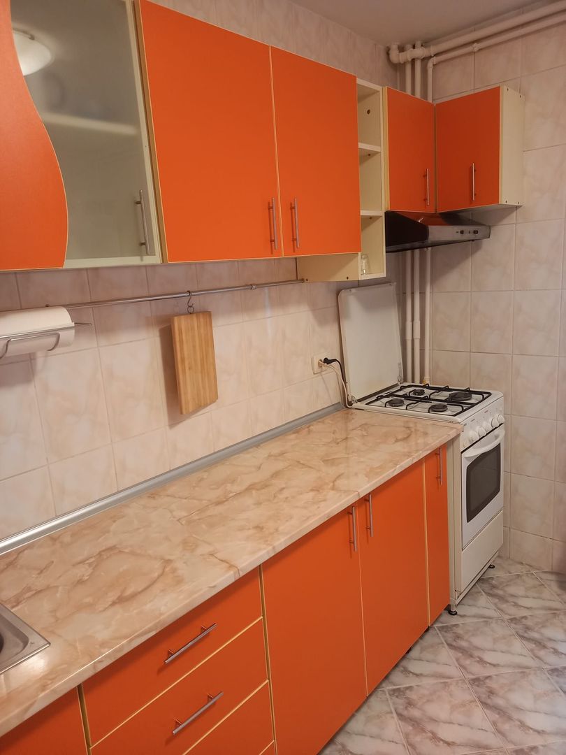 Inchiriere apartament 3 camere Unirii - Poză 1