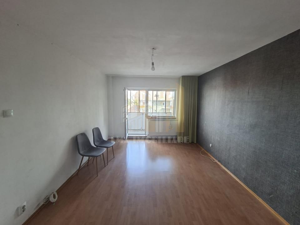 Apartament 2 camere decomandat Faget Brasov - Poză 5