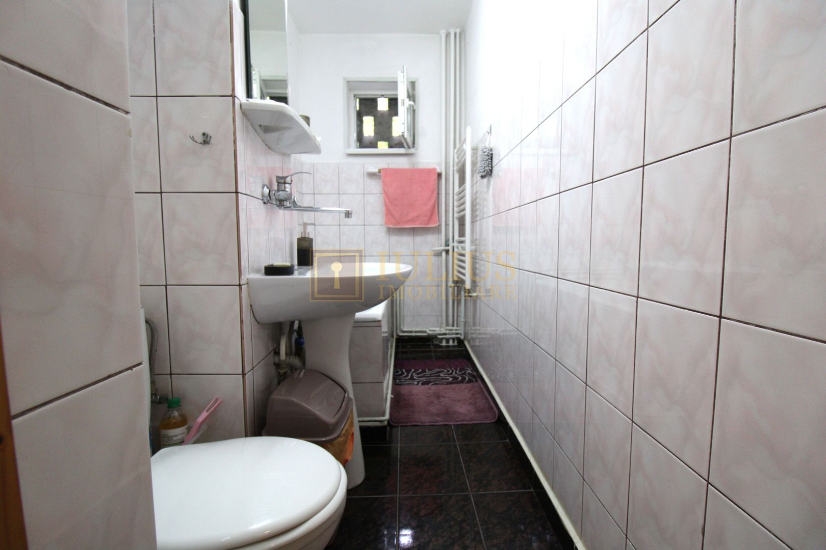 2 camere cu centrala proprie vizavi de Centrul Medical Alfamed - Poză 12