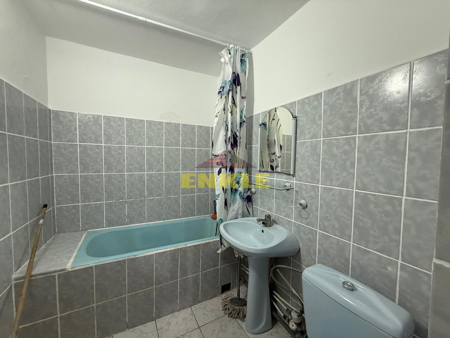 VÂNZARE APARTAMENT CU 2 CAMERE, ETAJ 2 – ZONA MALL - Poză 9