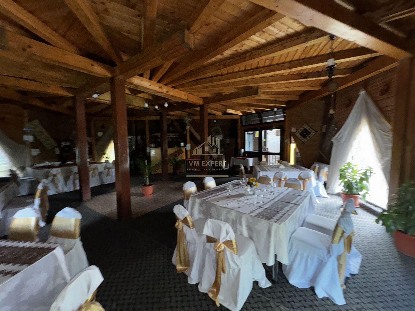 VILA - PENSIUNE CU RESTAURANT + SI TEREN 6406 MP, VALEA MARE PRAVAT, - Poză 54