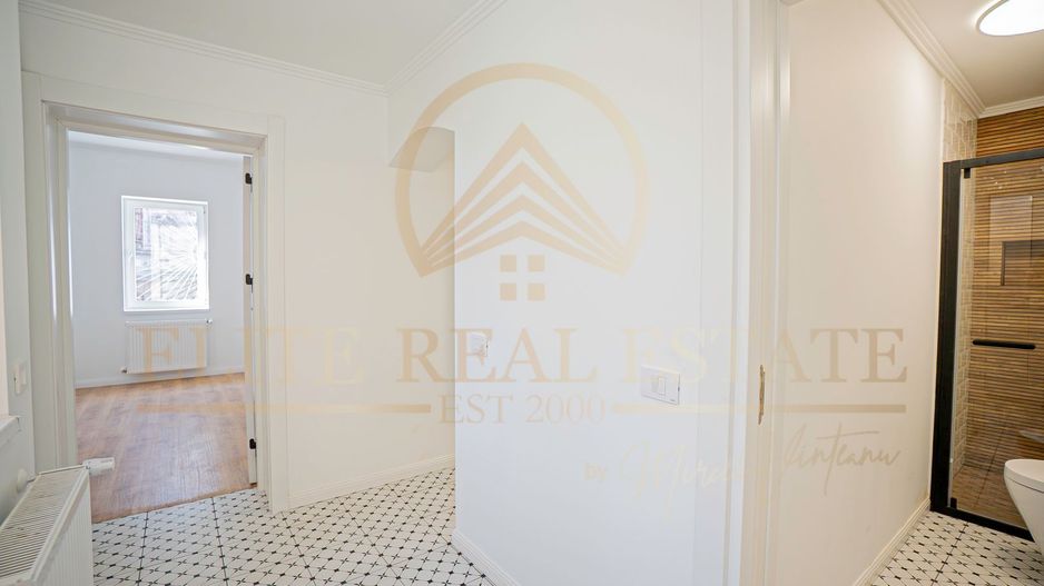 Ultracentral - Tomis Mall - Vanzare spatiu comercial recent renovat - Poză 7