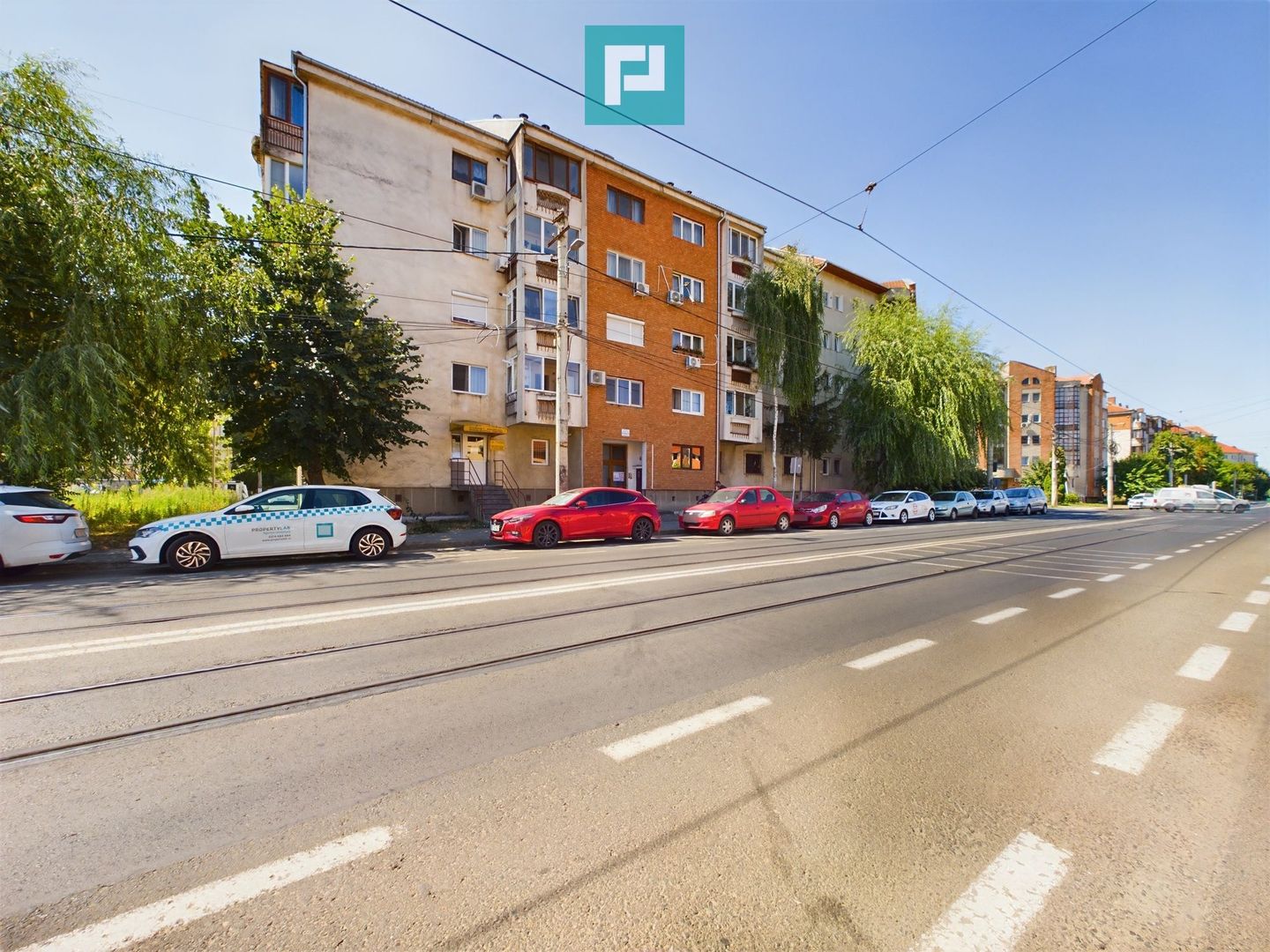 Apartament cu 3 camere în Alfa - Poză 13